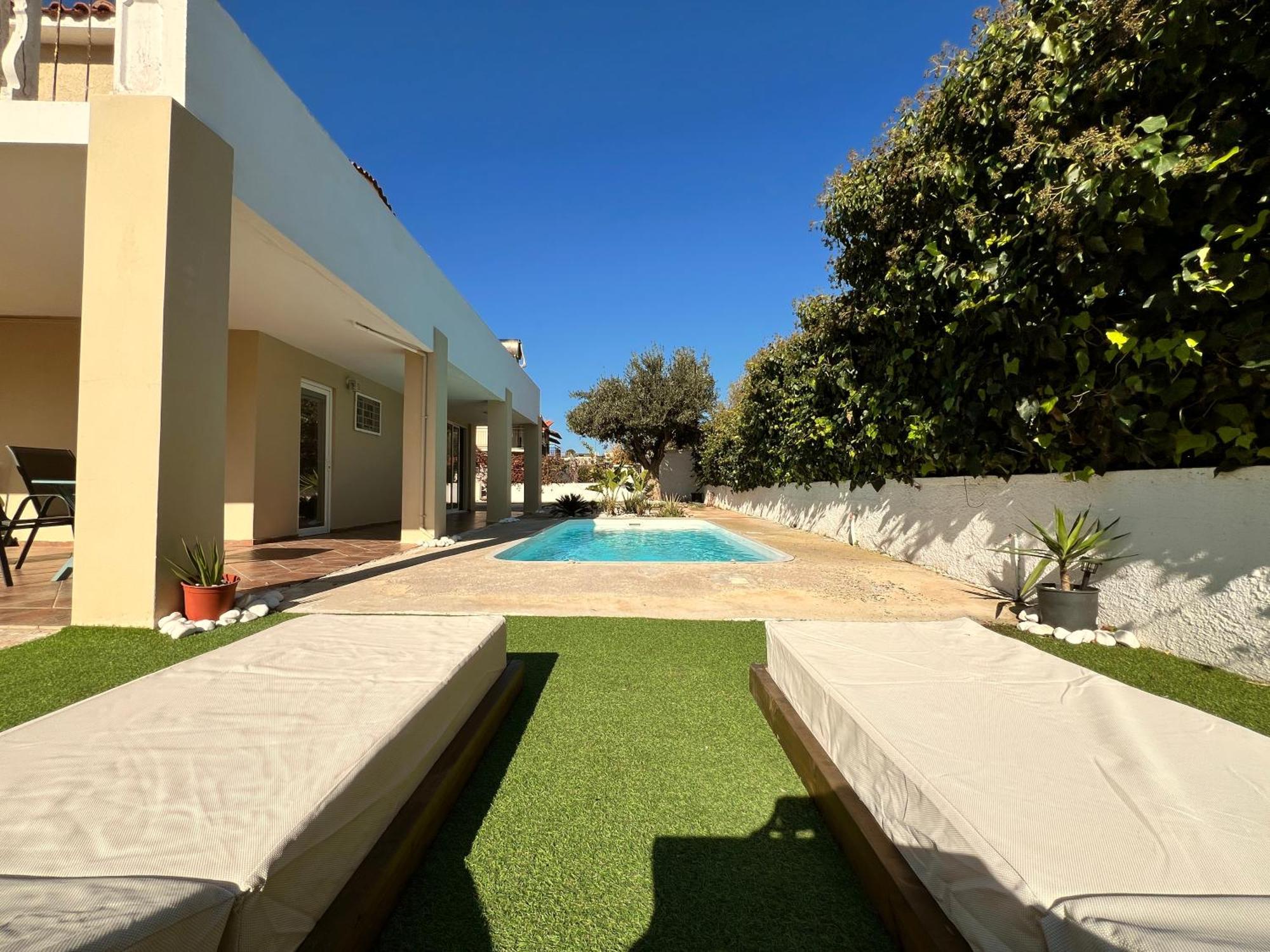 Pool Villa Lagonisi 5Min From Beach Koropi Exterior photo